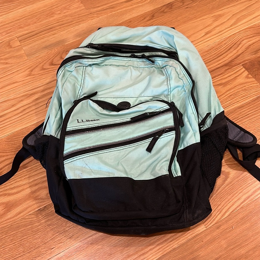 LL bean super deluxe backpack
